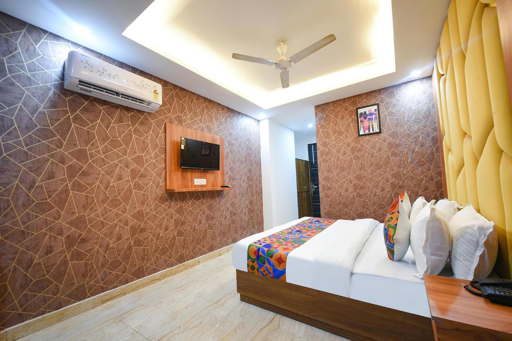 Hotel City Liit Delhi Airport 뉴델리 외부 사진