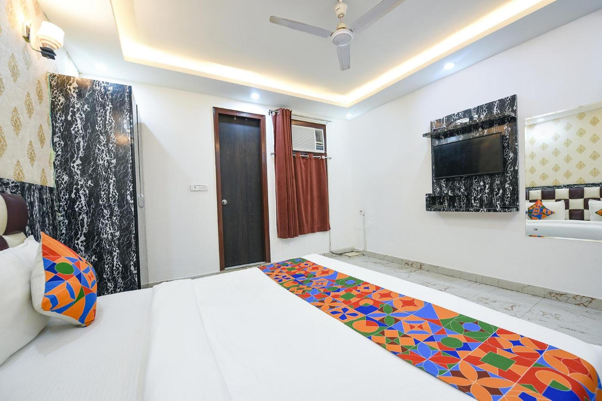 Hotel City Liit Delhi Airport 뉴델리 외부 사진