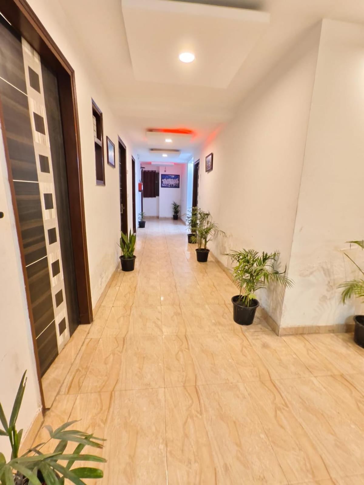 Hotel City Liit Delhi Airport 뉴델리 외부 사진